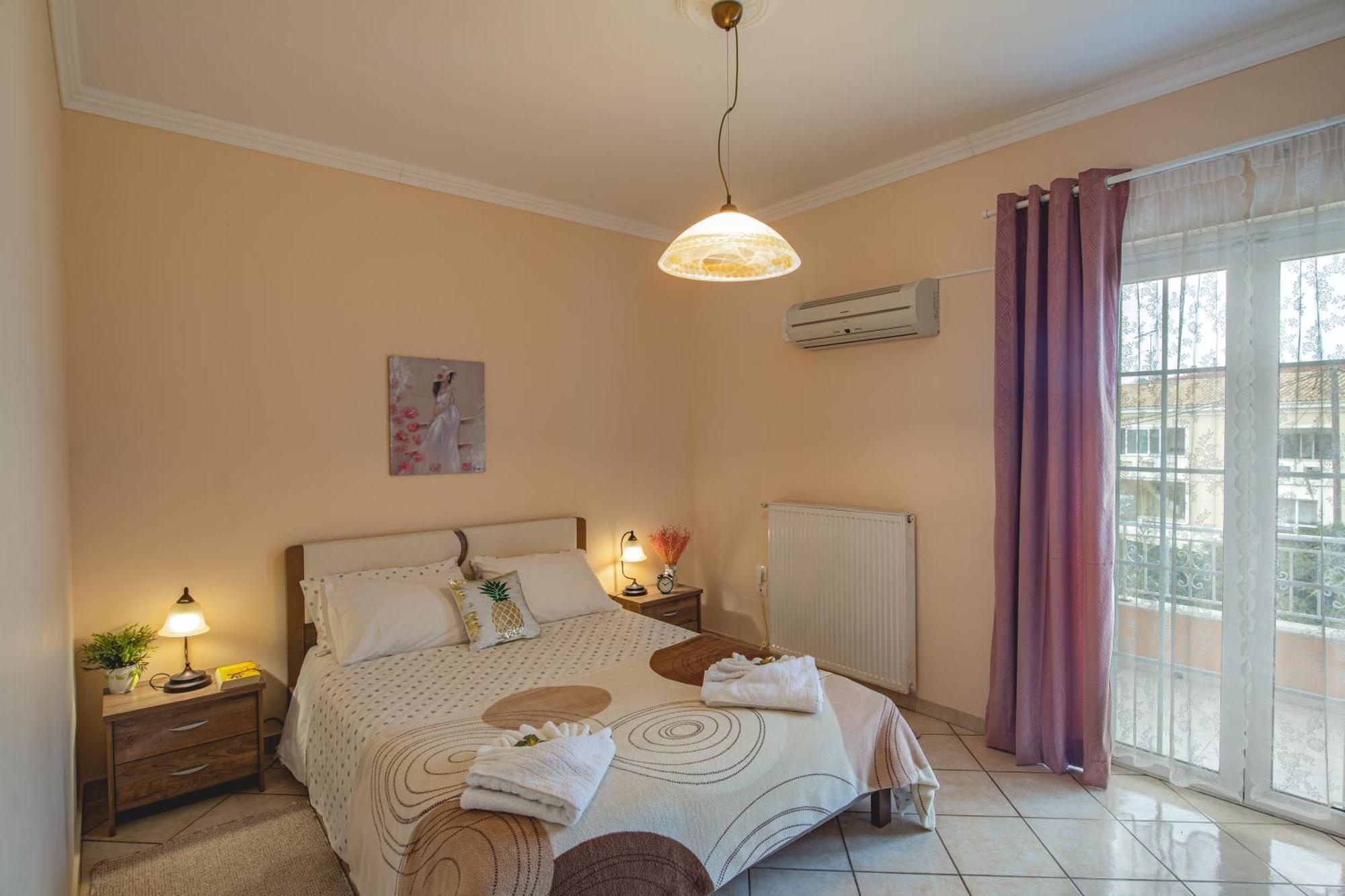 House Of Velenia - 2 Bedroom Apartment Near Old Town, Airport And Bus Station Corfu  Eksteriør billede