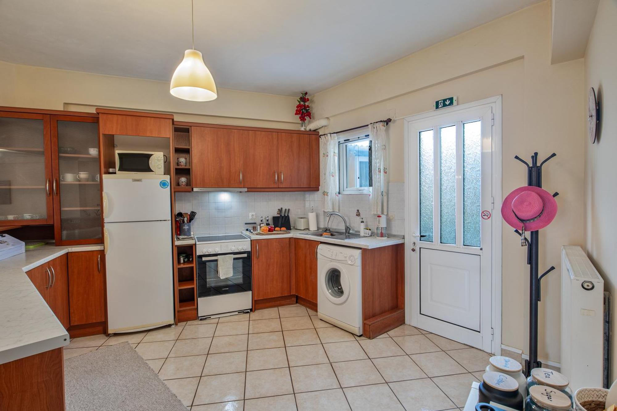 House Of Velenia - 2 Bedroom Apartment Near Old Town, Airport And Bus Station Corfu  Eksteriør billede