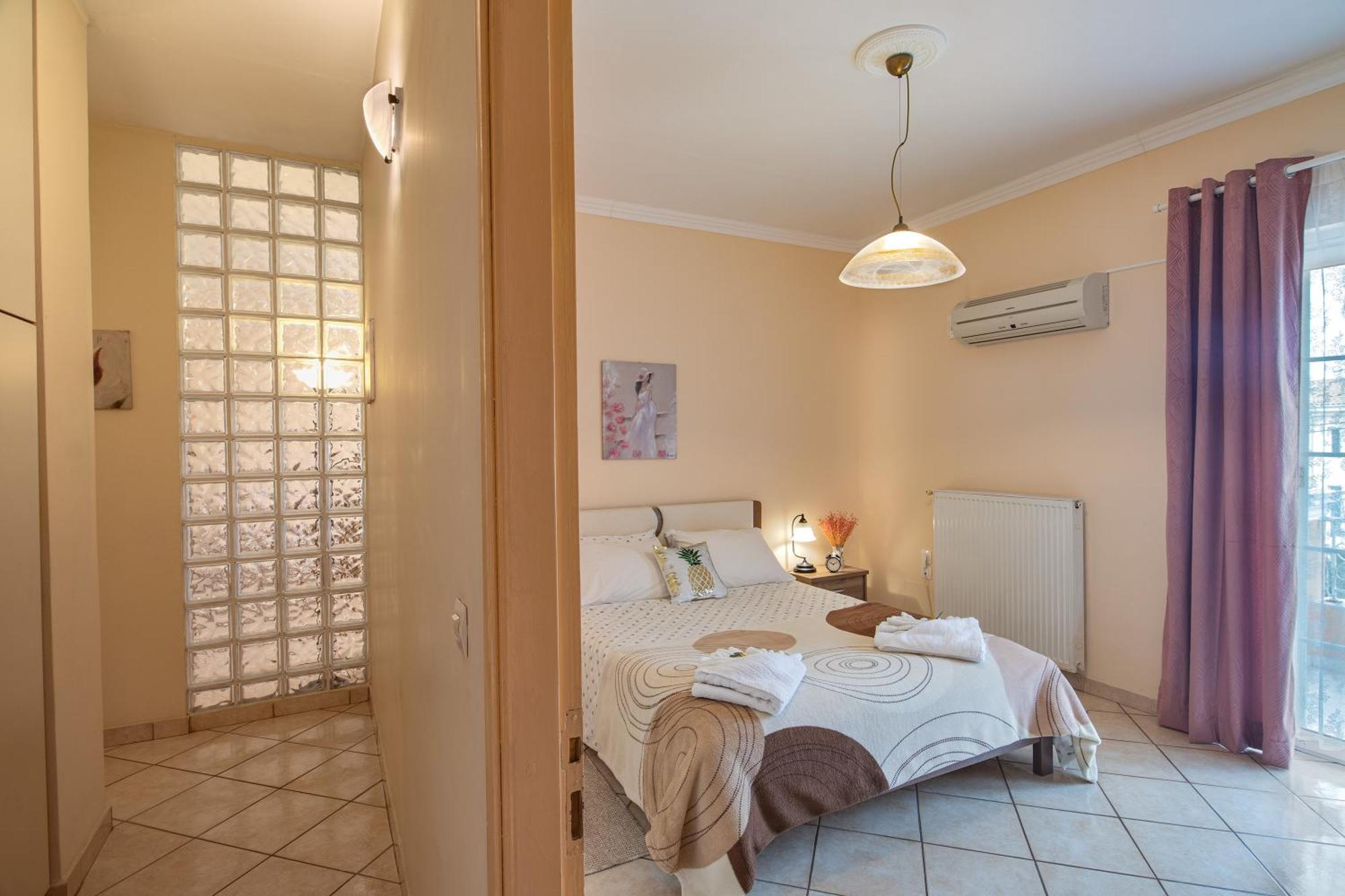House Of Velenia - 2 Bedroom Apartment Near Old Town, Airport And Bus Station Corfu  Eksteriør billede